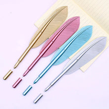 4 Feather Quill Pens