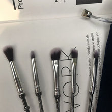 Pro Magic Wand Makeup Brush Set